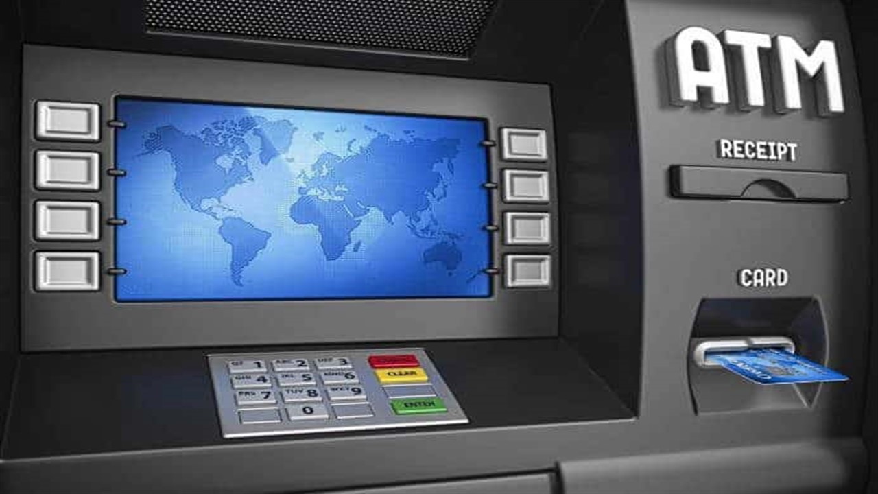 İstanbul’da insanları şaşkına çeviren olay! ATM’den çektikleri paraları hemen geri yatırdılar…