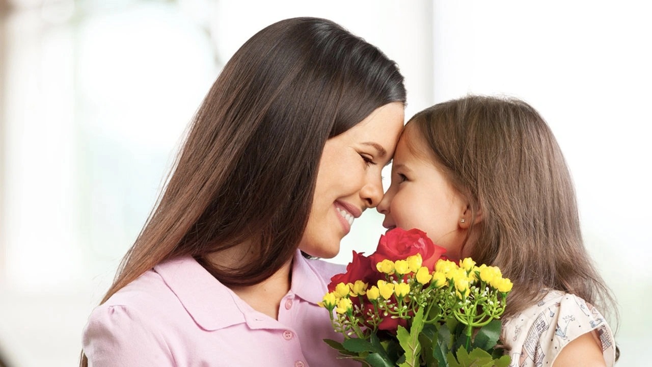 Anneler Günü Hediyeleri: Anlamlı ve Özel Seçenekler