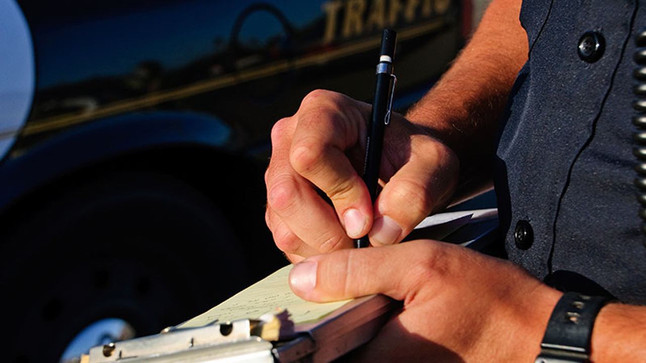 Trafik cezası, vergi borcu olanları ilgilendiriyor: Yeni düzenleme açıklandı!