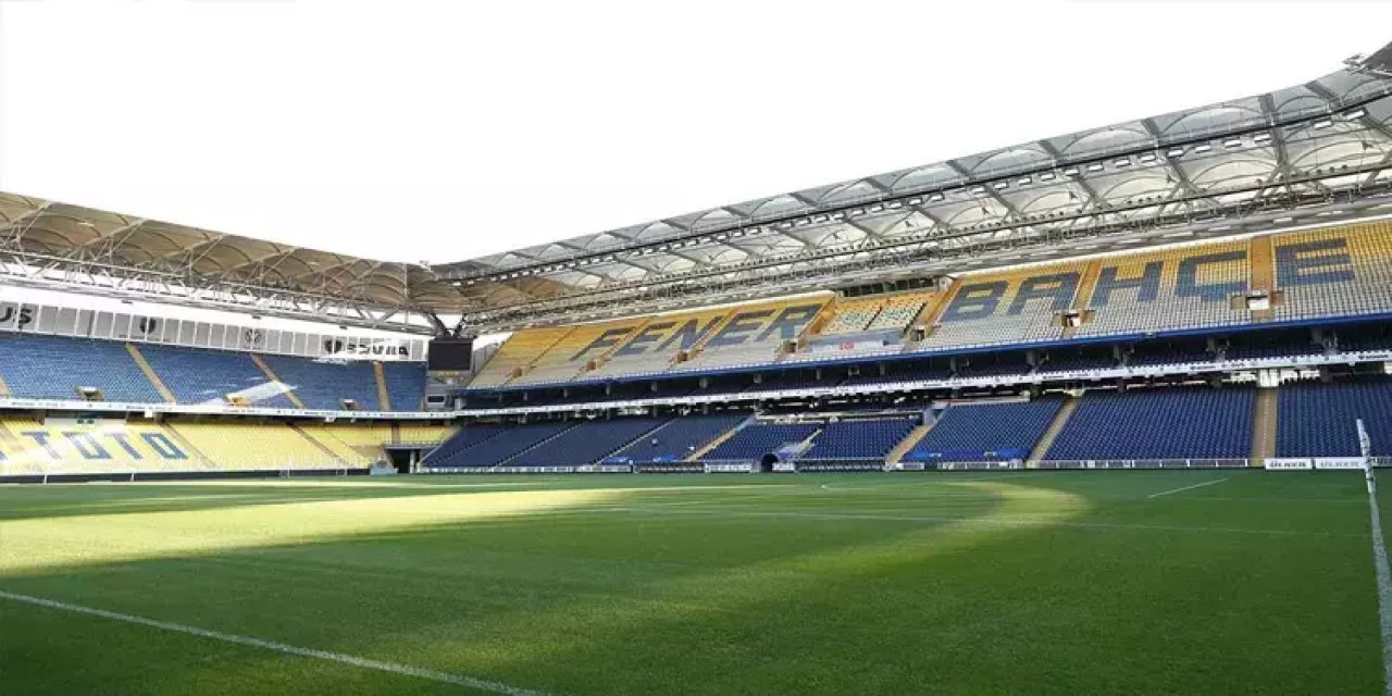 Fenerbahçe 2024-2025 Futbol Sezonu Kombine Fiyat Listesi Açıklandı