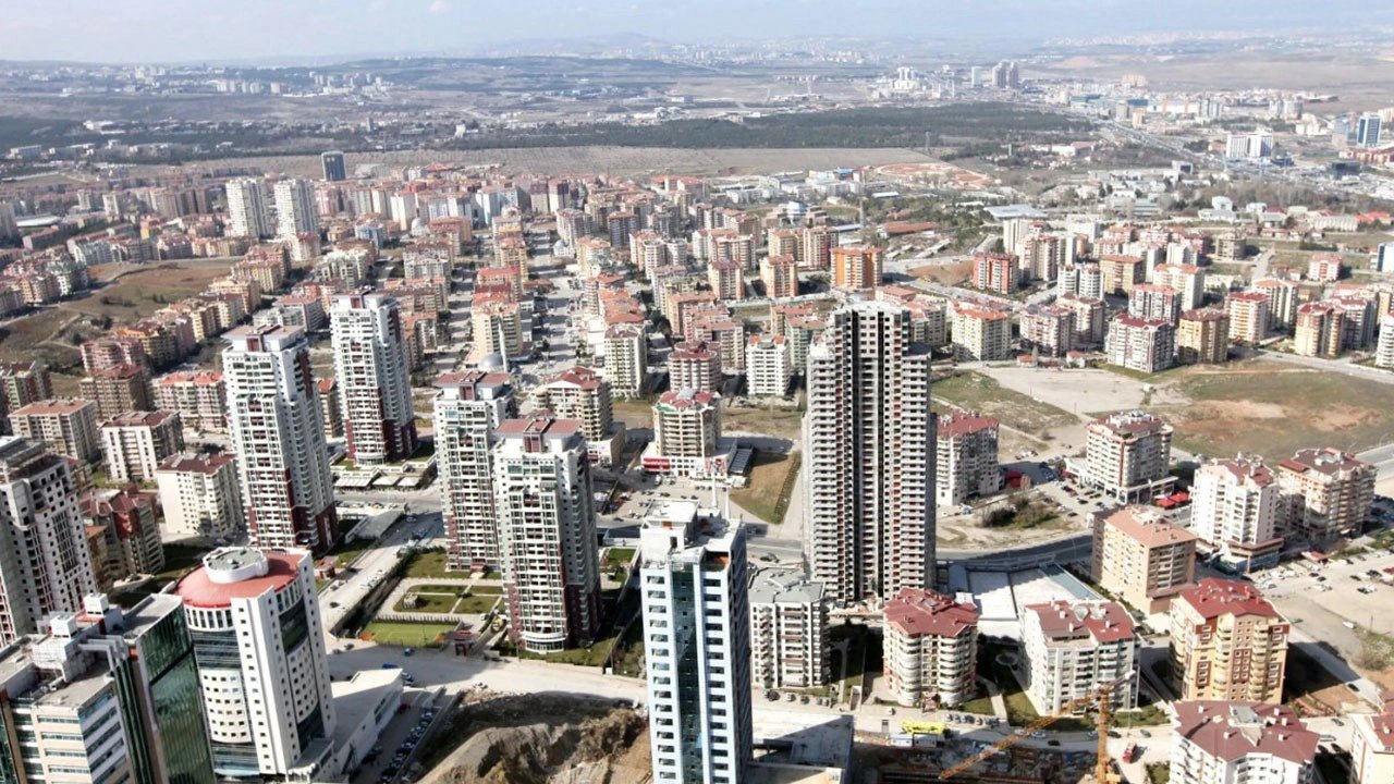 Yatırımcıların gözdesi: Konut ve arsanın yerini ticari gayrimenkuller alıyor!