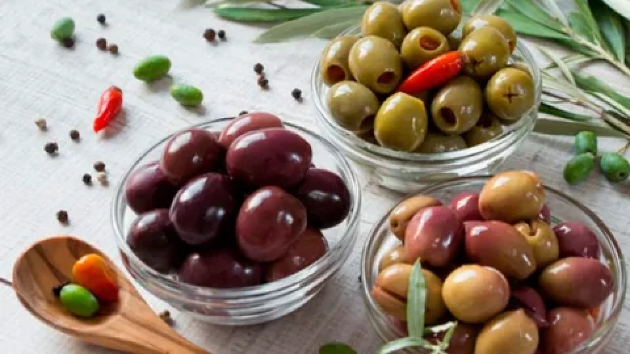 Kilis’te zeytin hasadı başladı: Sezonu açıldı…