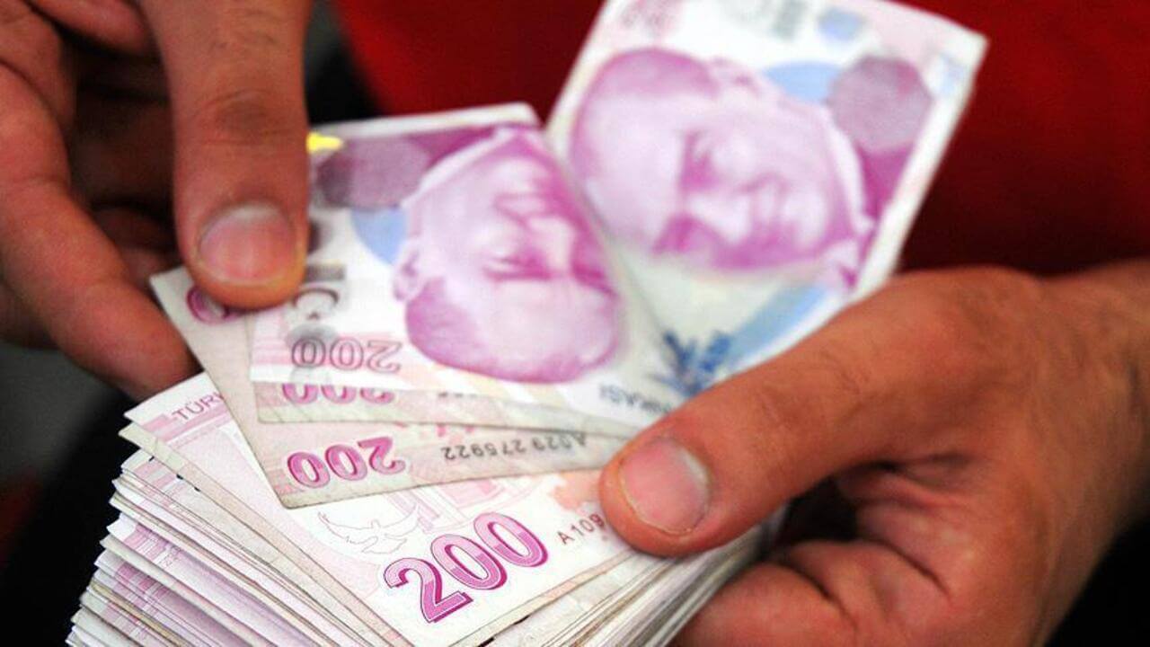 Emekli maaşlarında yeni dönem başlıyor! bankalardan peş peşe duyurular geldi