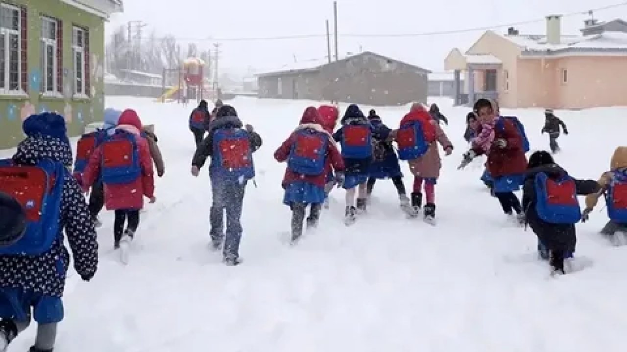 Valilik kararıyla birçok ilde okullar tatil edildi: Hangi şehirler etkilendi?